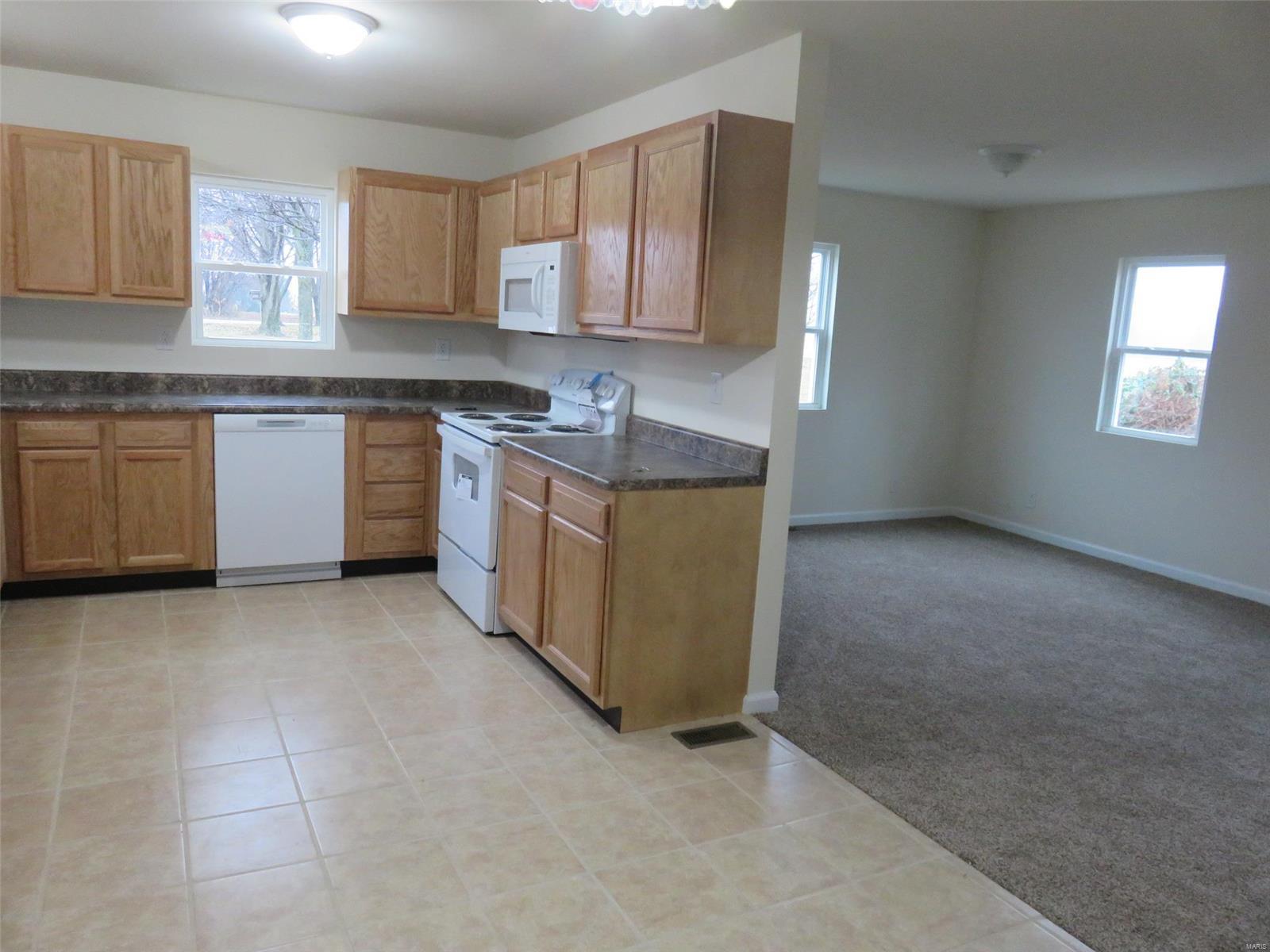 2402 Blue Ridge Road Brighton, IL 62012 - Photo 8 of 26