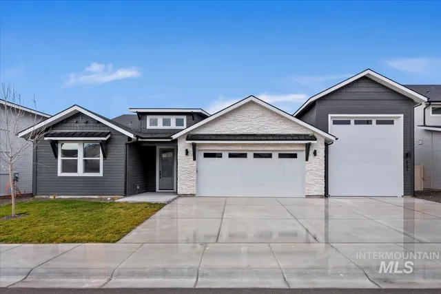 $649,900 | 6151 South Corsican Avenue, Meridian, ID 83642