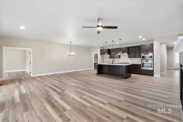 $649,900 | 6151 South Corsican Avenue, Meridian, ID 83642