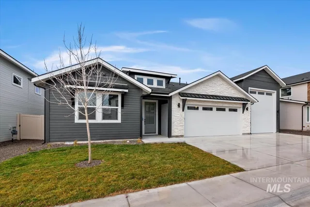 $649,900 | 6151 South Corsican Avenue, Meridian, ID 83642