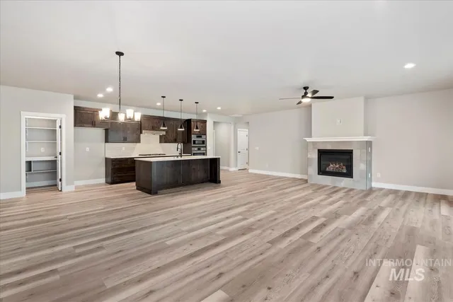 $649,900 | 6151 South Corsican Avenue, Meridian, ID 83642