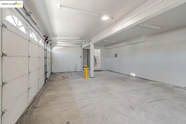 $1,025,000 | 1086 61st Street, Oakland, CA 94608