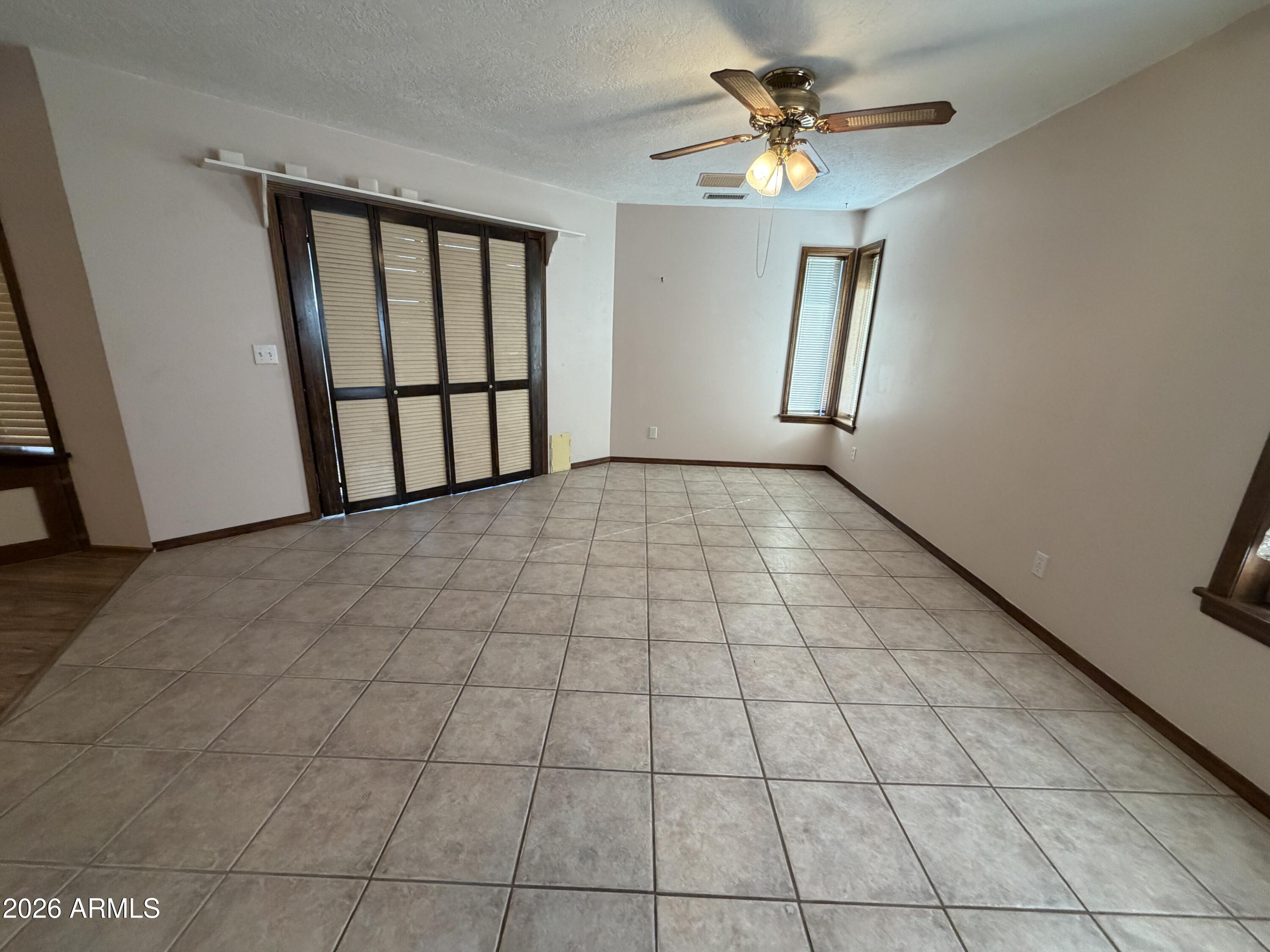 4042 East Pueblo Road Cottonwood, AZ 86326 - Photo 17 of 37 20260827_151215511_iOS