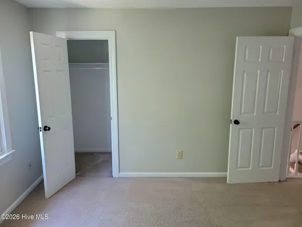 $1,200 | 119 Oakmont Drive, Unit 26, Greenville, NC 27858