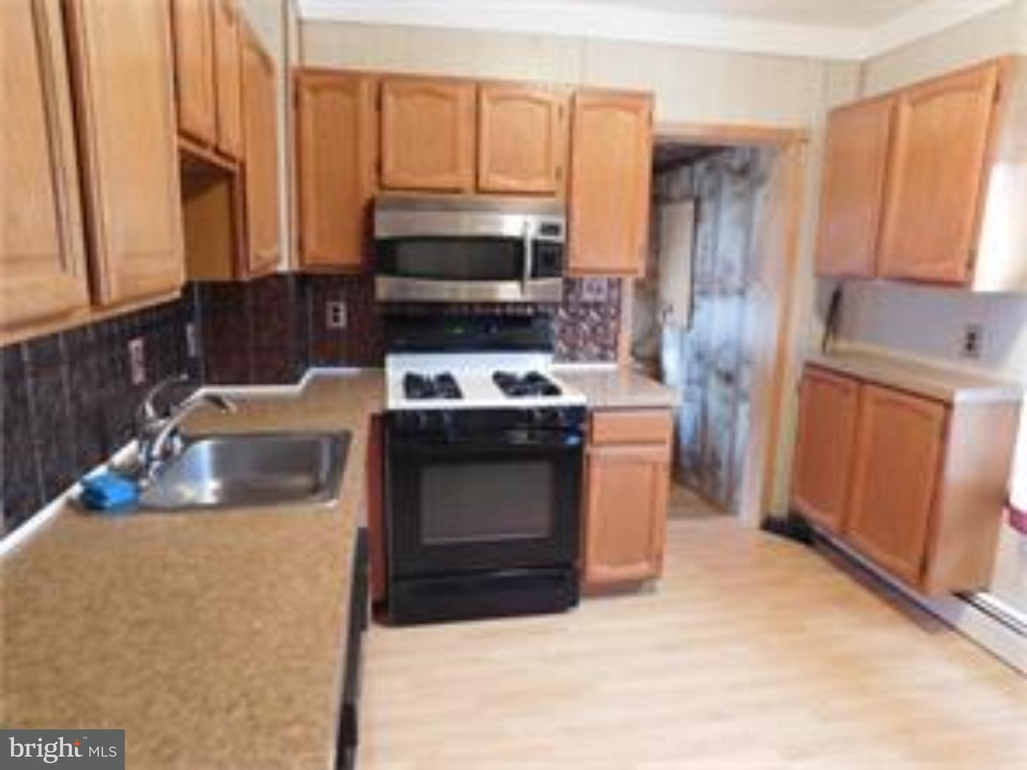 96 Blackwood Road Clementon, NJ 08021 - Photo 5 of 23 Gallery Image 5