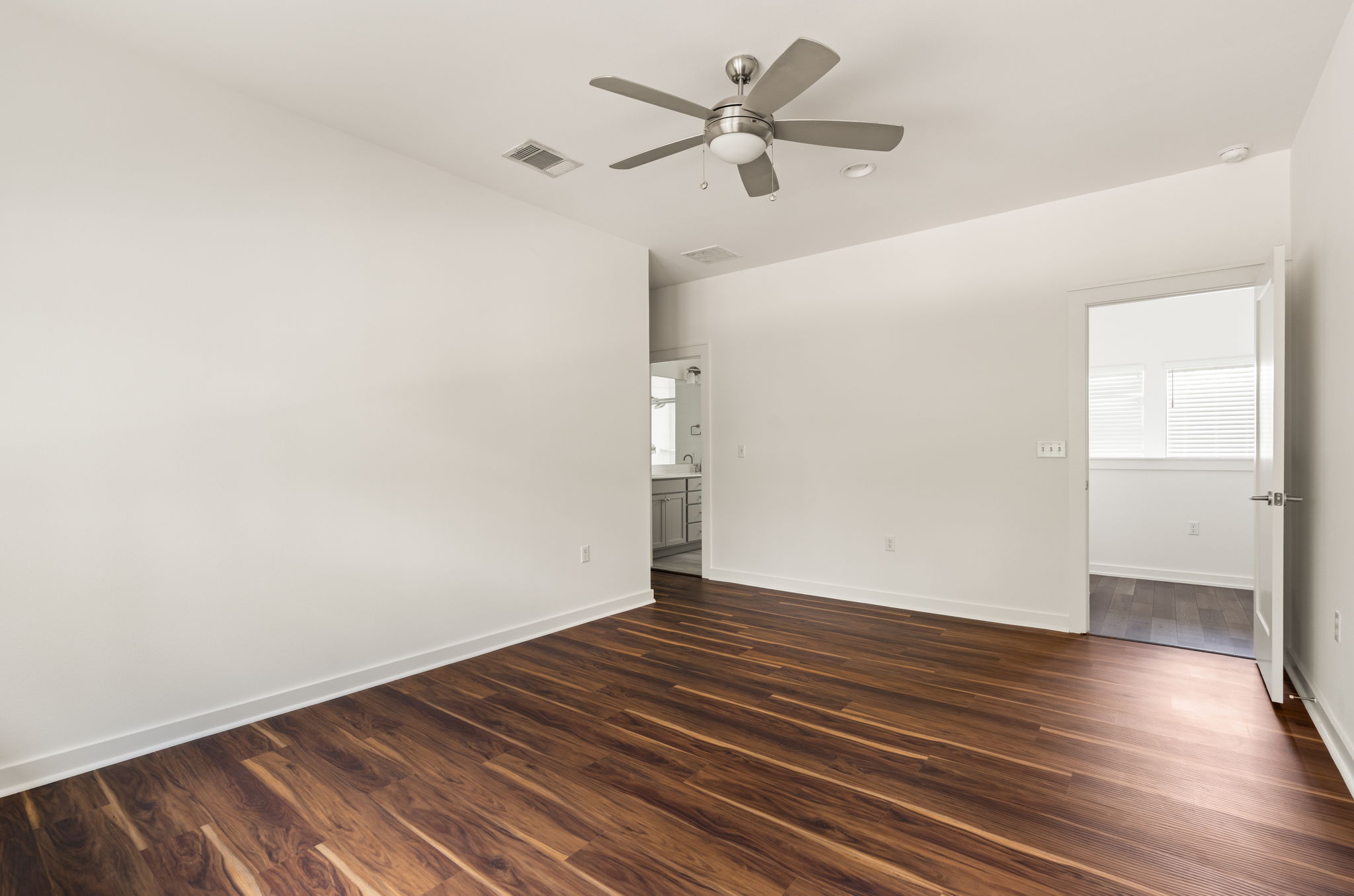 6800 Menchaca Road, Unit 9 Austin, TX 78745 - Photo 11 of 29