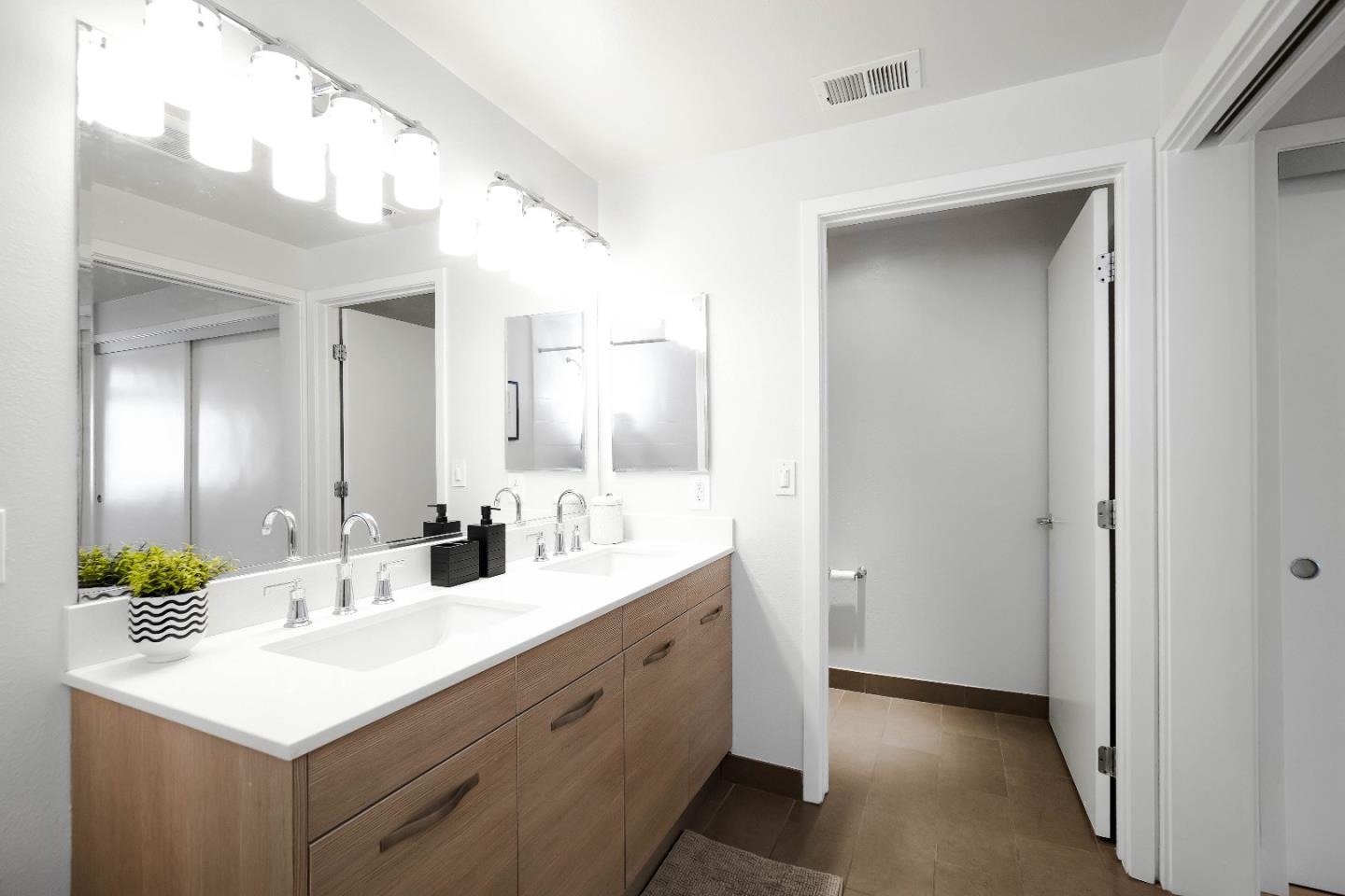 555 Ygnacio Valley Road, Unit 218 Walnut Creek, CA 94596 - Photo 19 of 37