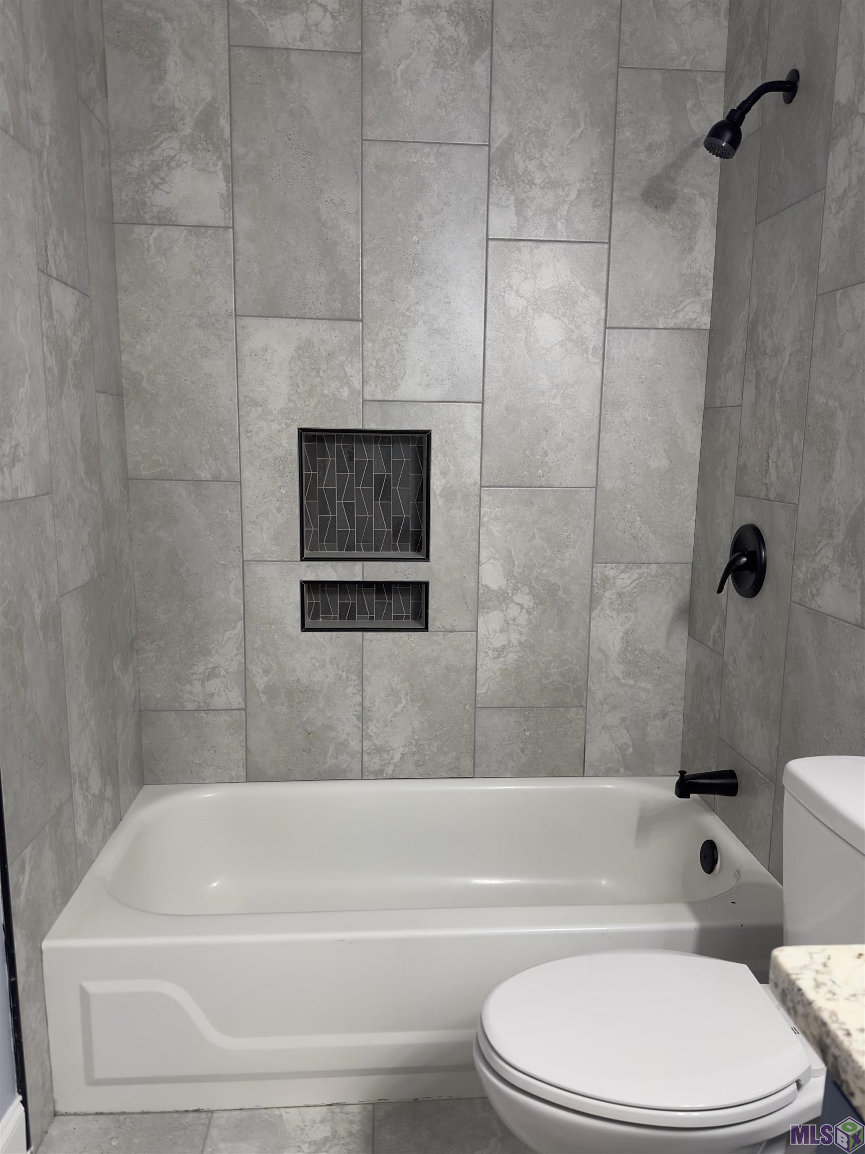 15819 Maison Orleans Court Baton Rouge, LA 70817 - Photo 12 of 14