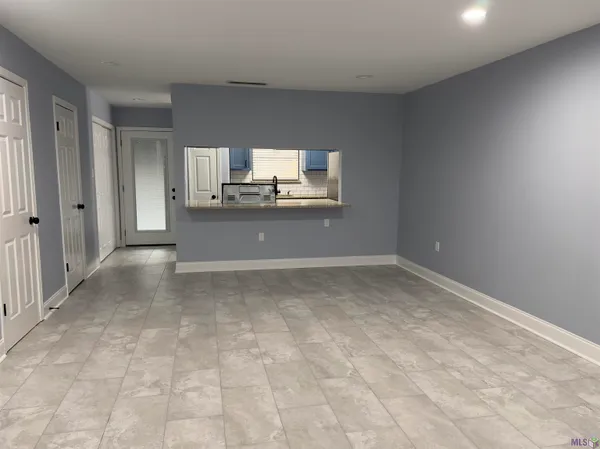 $1,600 | 15819 Maison Orleans Court, Baton Rouge, LA 70817