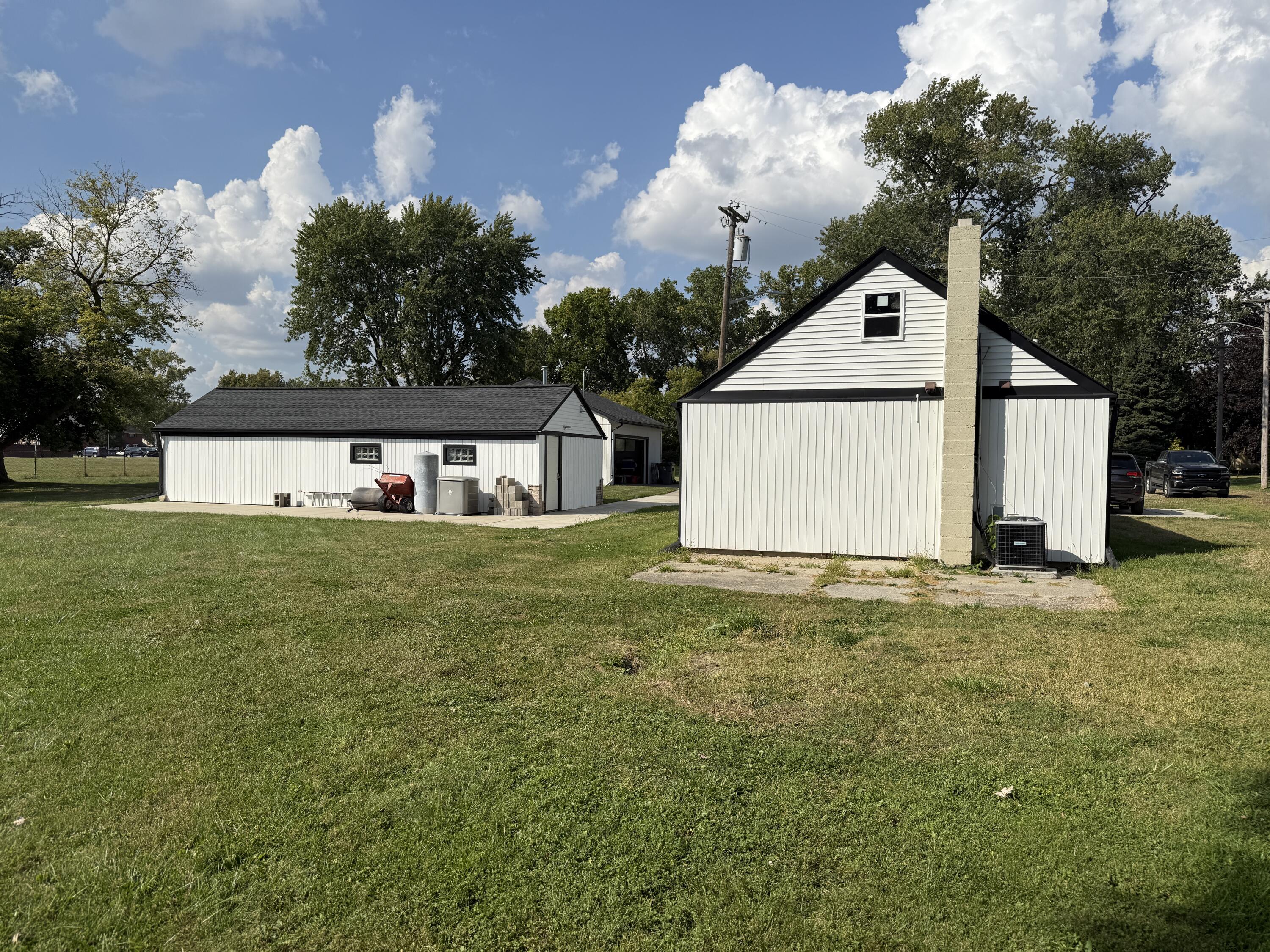 23880 Shook Road Clinton Township, MI 48035 - Photo 22 of 102 IMG_7518
