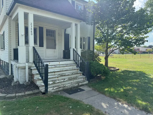 $294,500 | 23880 Shook Road, Clinton Township, MI 48035