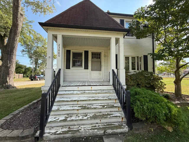 $325,000 | 23880 Shook Road, Clinton Township, MI 48035