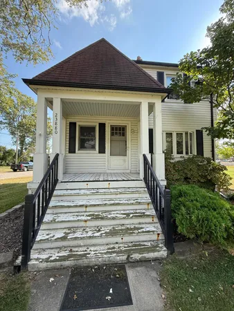 $294,500 | 23880 Shook Road, Clinton Township, MI 48035