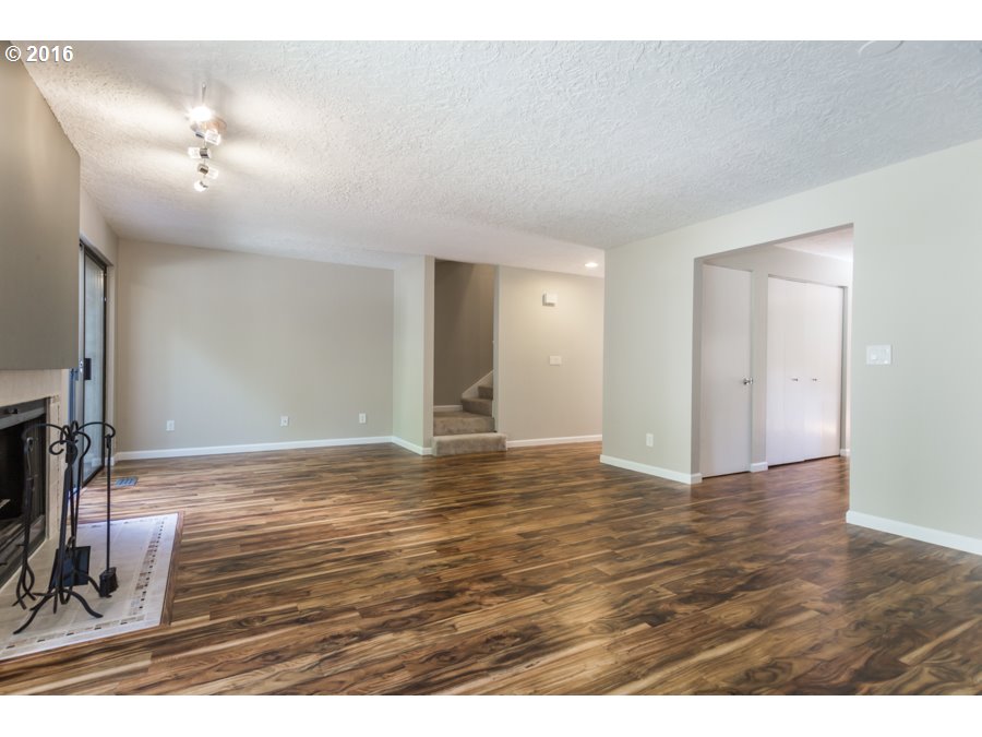 12972 Southwest 5th Street Beaverton, OR 97005 - Photo 10 of 30 Living Room