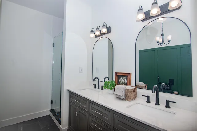 $374,900 | 2444 Laurel Avenue, Buena Vista, VA 24416