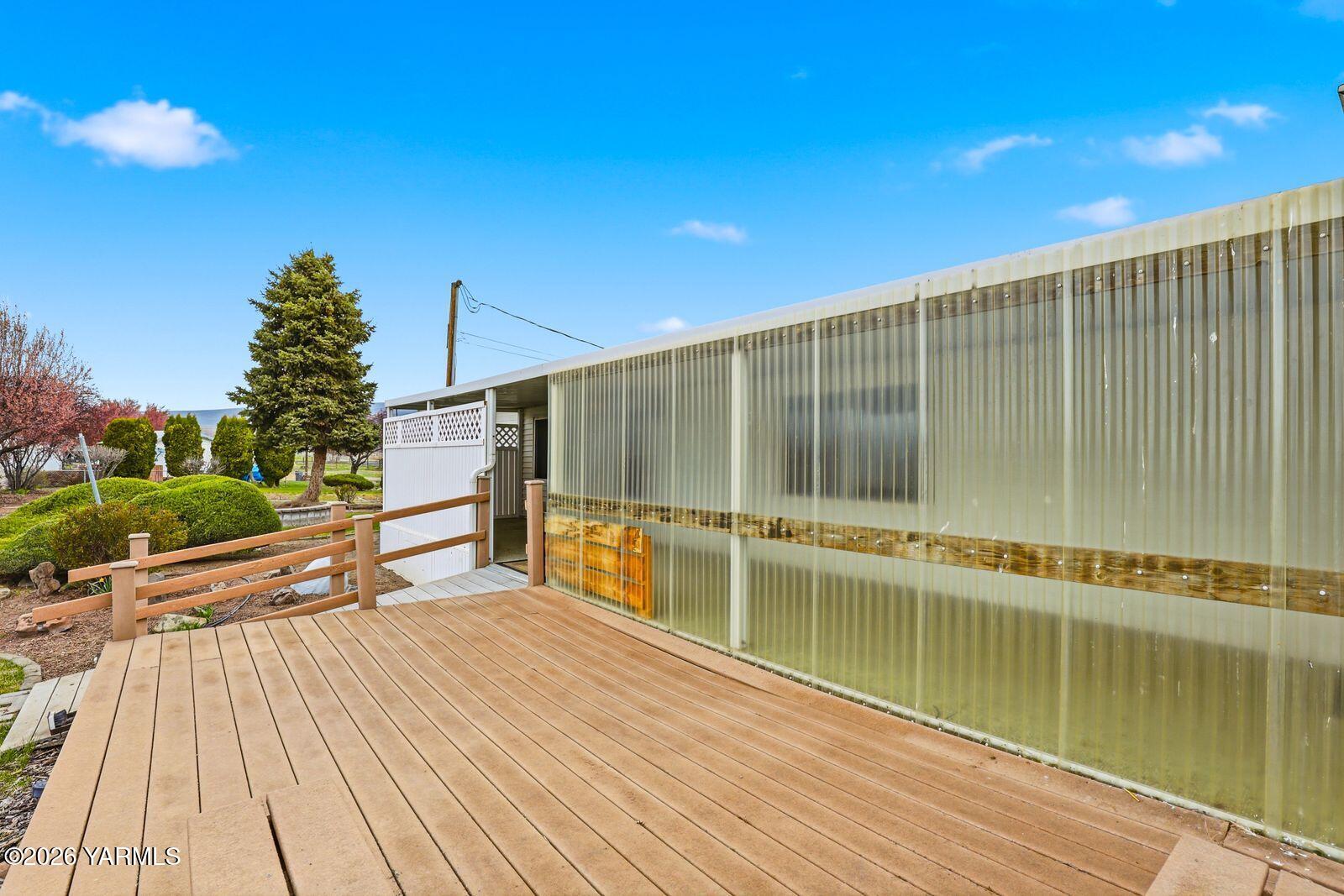 150 Dusty Puddle Road, Unit A&B Selah, WA 98942 - Photo 27 of 51 150 Dusty Puddle Rd_034