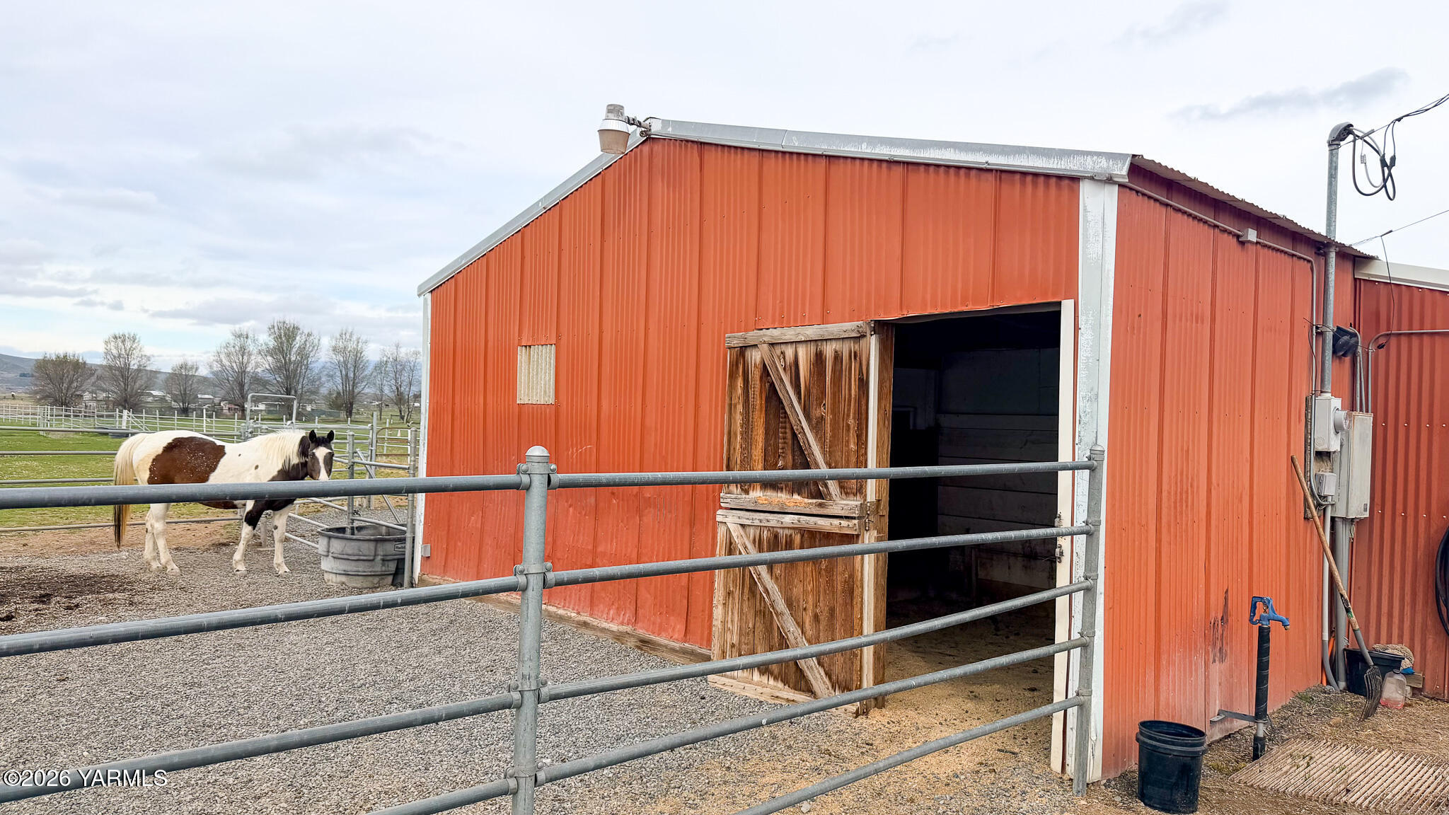 150 Dusty Puddle Road, Unit A&B Selah, WA 98942 - Photo 34 of 51 IMG_1005