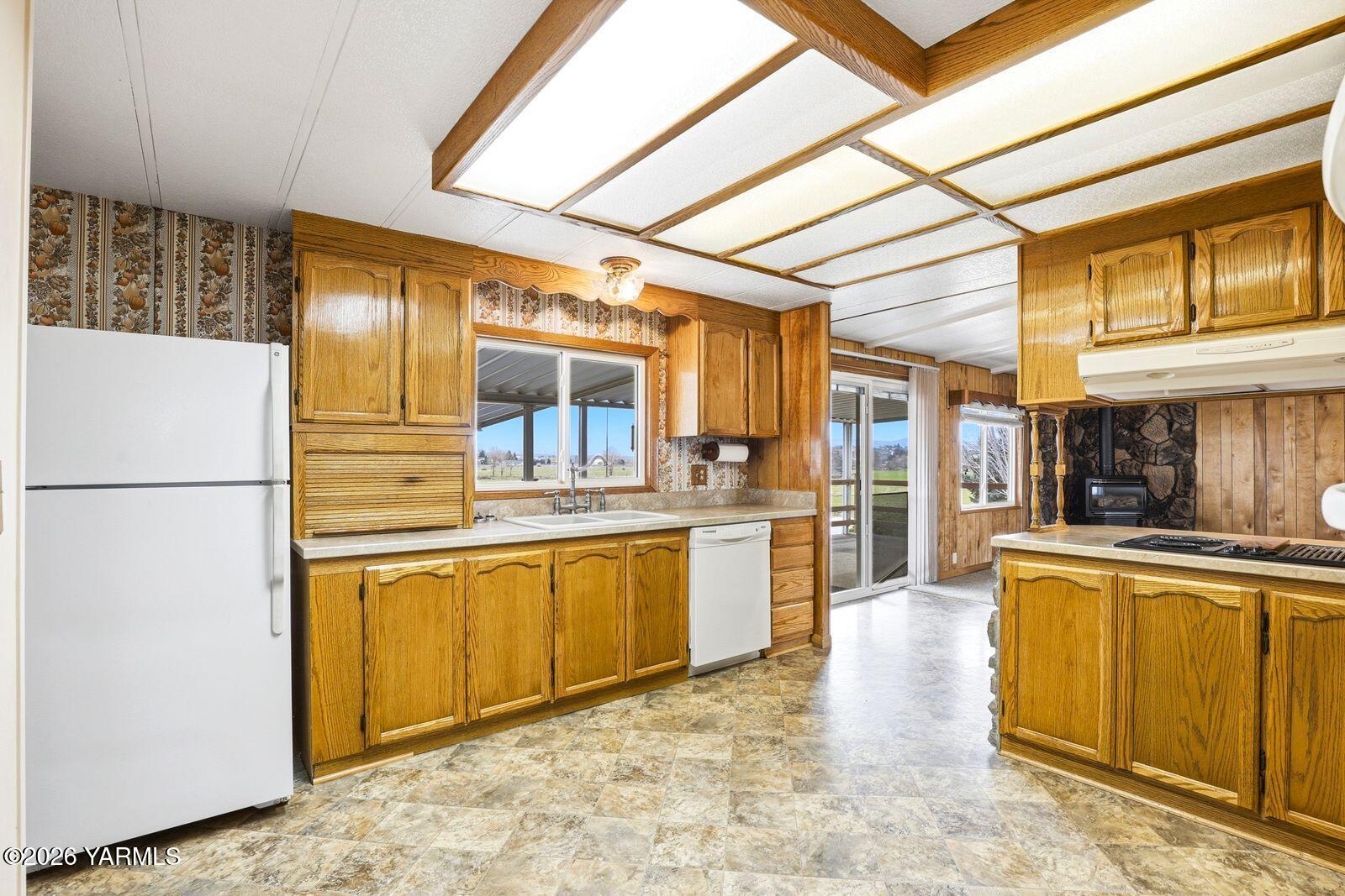 150 Dusty Puddle Road, Unit A&B Selah, WA 98942 - Photo 10 of 51 150 Dusty Puddle Rd_013