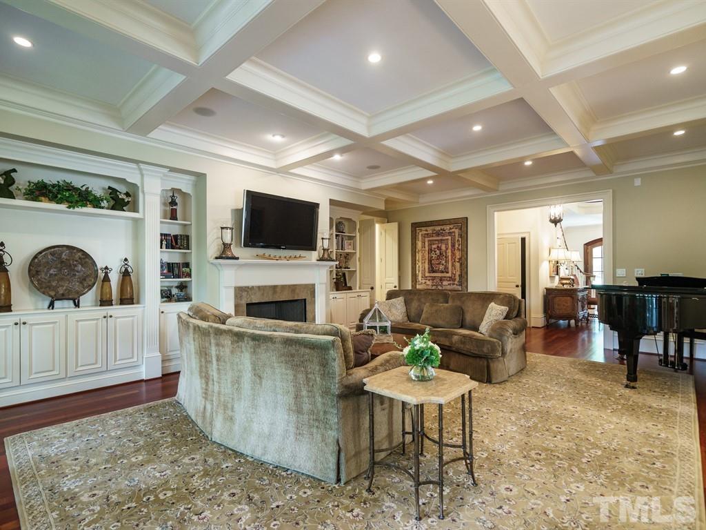 713 Yarmouth Road Raleigh, NC 27607 - Photo 8 of 30