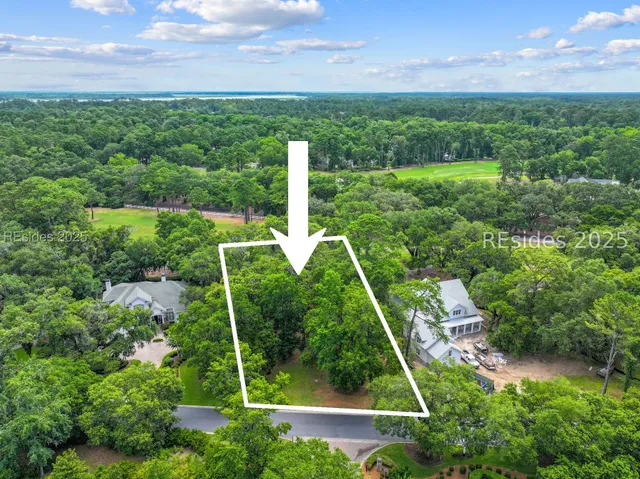 $1,650,000 | 18 Summerton Drive, Bluffton, SC 29910