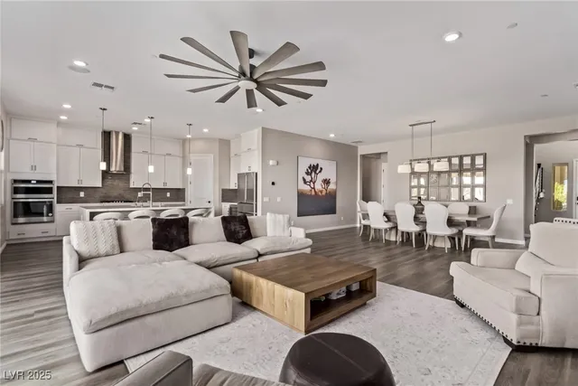 $1,499,000 | 12619 Huckleberry Oak Avenue, Las Vegas, NV 89138