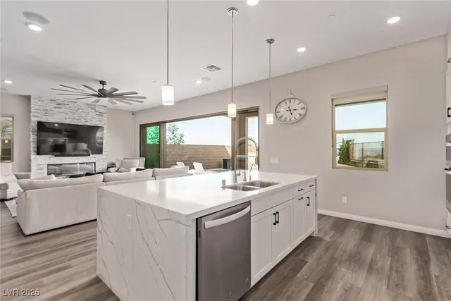 $1,499,000 | 12619 Huckleberry Oak Avenue, Las Vegas, NV 89138