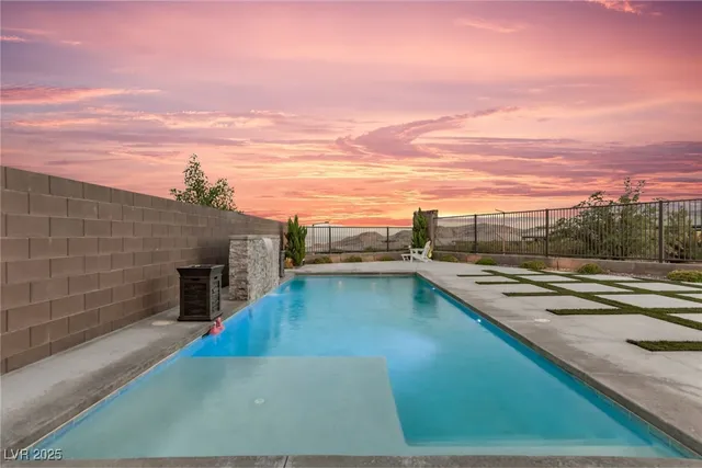 $1,499,000 | 12619 Huckleberry Oak Avenue, Las Vegas, NV 89138