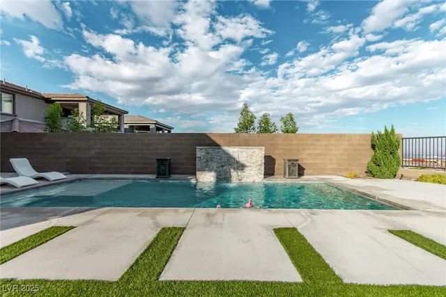 $1,499,000 | 12619 Huckleberry Oak Avenue, Las Vegas, NV 89138