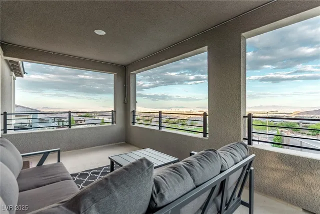 $1,499,000 | 12619 Huckleberry Oak Avenue, Las Vegas, NV 89138