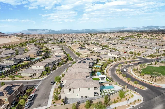 $1,499,000 | 12619 Huckleberry Oak Avenue, Las Vegas, NV 89138