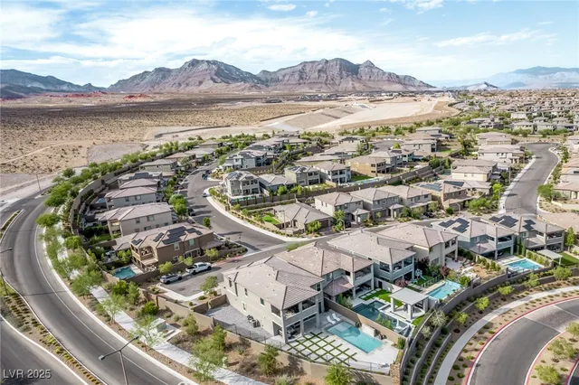 $1,499,000 | 12619 Huckleberry Oak Avenue, Las Vegas, NV 89138