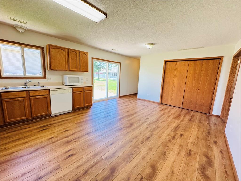 405 South Country Club Road Maryville, MO 64468 - Photo 6 of 19
