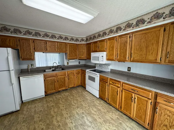 $1,600 | 58 Wedgefield Village Road, Unit 48, Georgetown, SC 29440