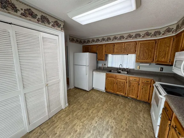 $1,600 | 58 Wedgefield Village Road, Unit 48, Georgetown, SC 29440