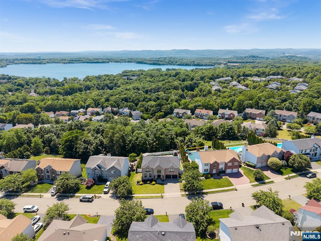 22 Fox Boro Road Wayne, NJ 07470 - Photo 50 of 50