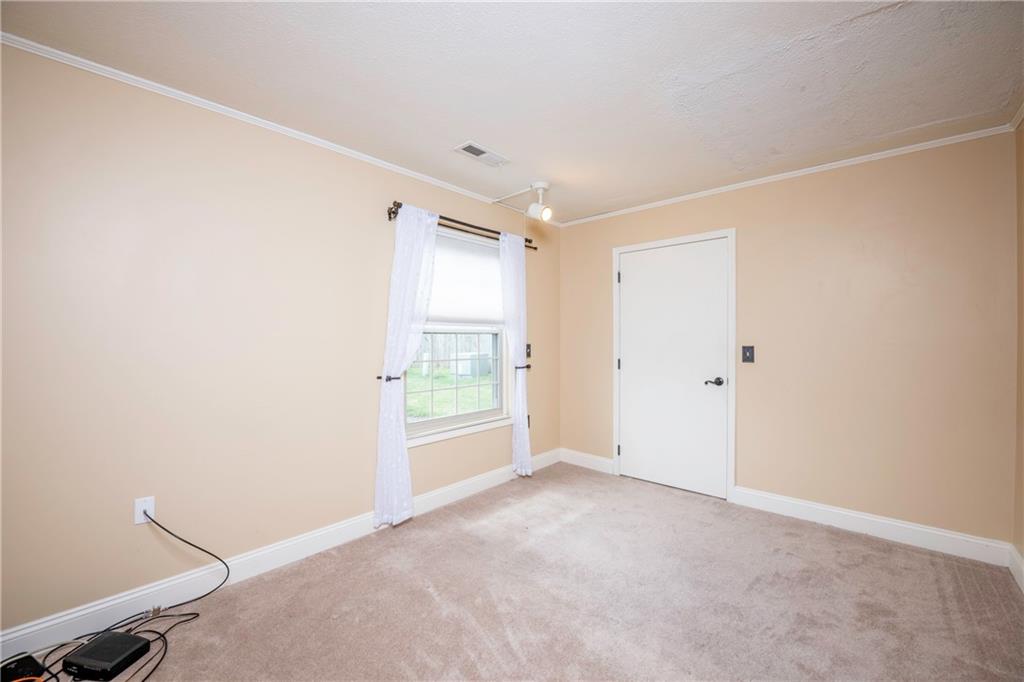 203 Brookstone Court Butler, PA 16001 - Photo 20 of 29