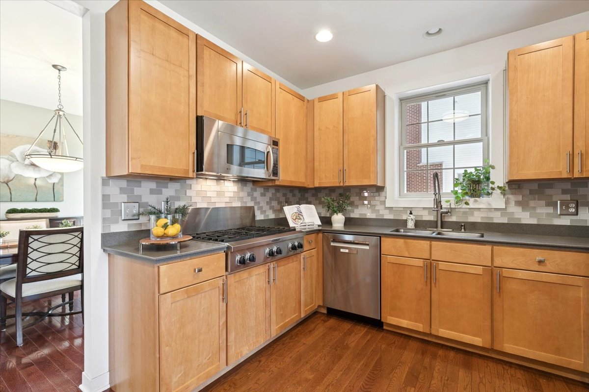 1347 Wild Indigo Road Grayslake, IL 60030 - Photo 18 of 49