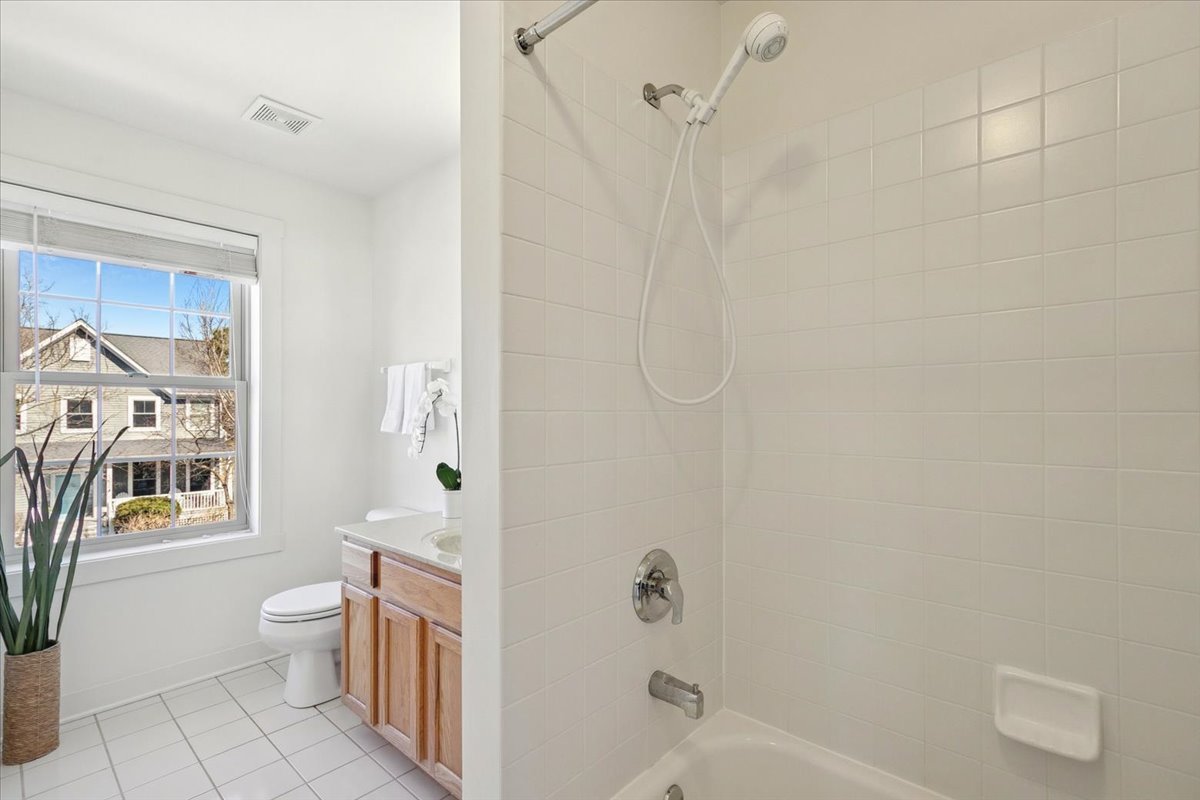 1347 Wild Indigo Road Grayslake, IL 60030 - Photo 32 of 49