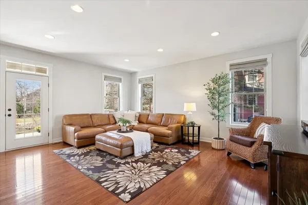 $665,000 | 1347 Wild Indigo Road, Grayslake, IL 60030