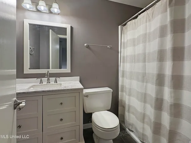 $189,900 | 349 Lakebend Drive, Brandon, MS 39042