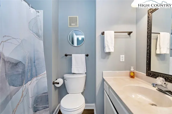 $189,000 | 301 Pinnacle Inn Road, Unit 4313, Beech Mountain, NC 28604