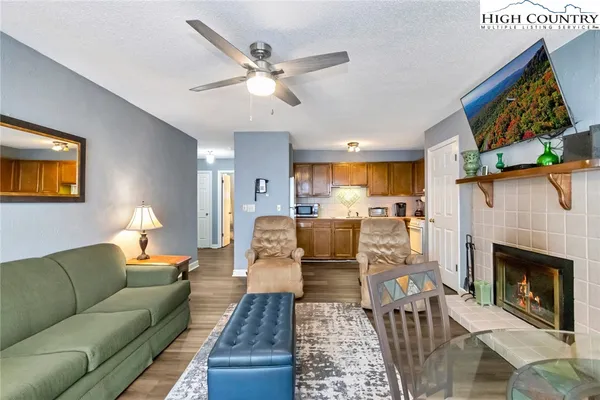 $189,000 | 301 Pinnacle Inn Road, Unit 4313, Beech Mountain, NC 28604