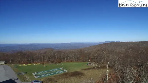$189,000 | 301 Pinnacle Inn Road, Unit 4313, Beech Mountain, NC 28604
