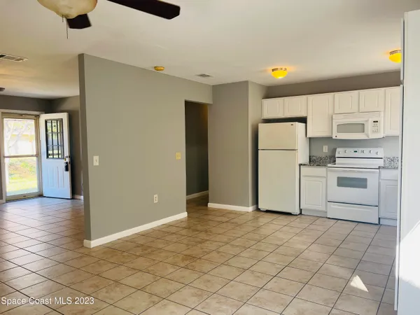 $1,895 | 217 Manth Avenue, Cocoa, FL 32927