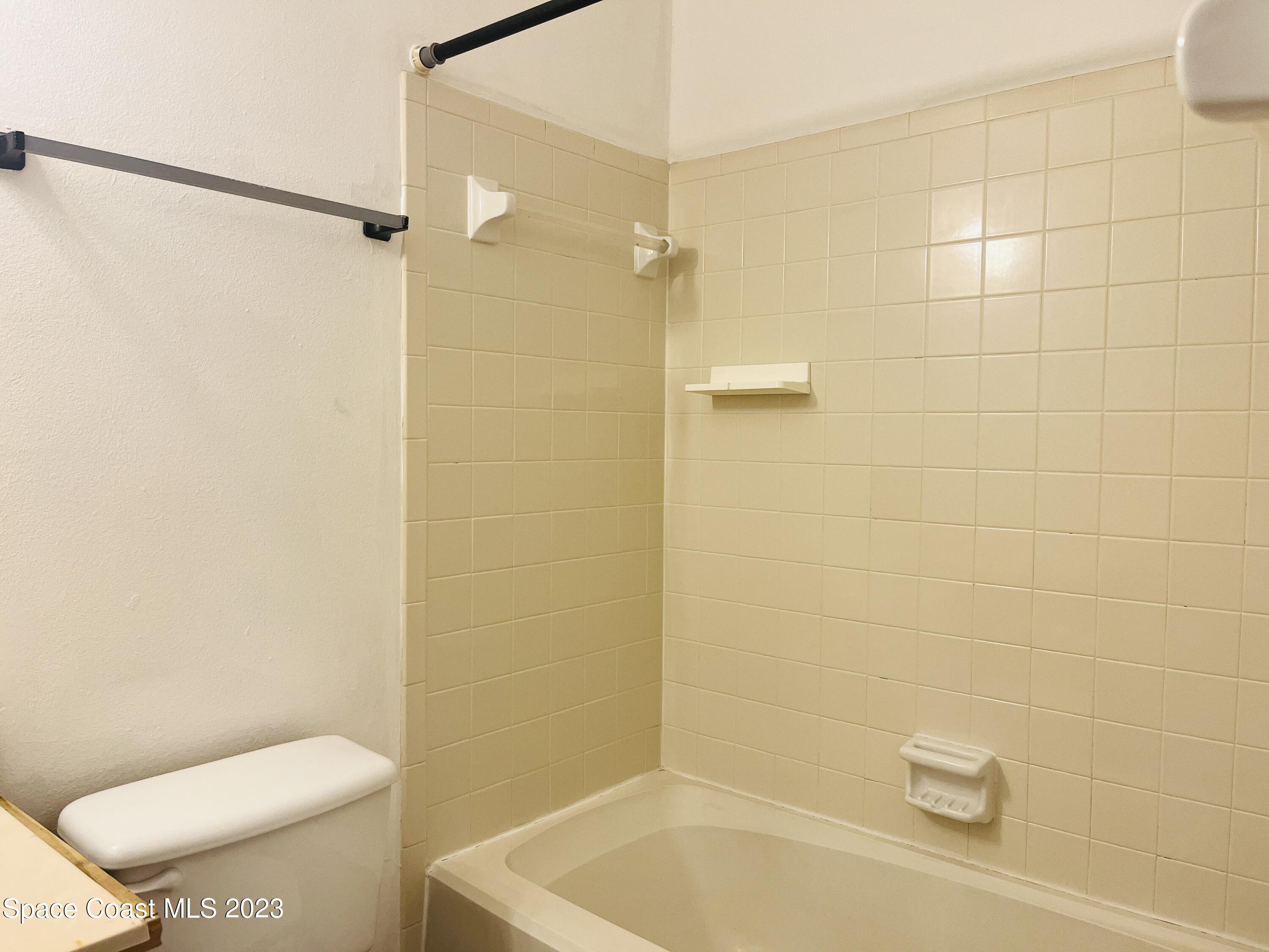 217 Manth Avenue Cocoa, FL 32927 - Photo 7 of 15 20231102_143049351_iOS