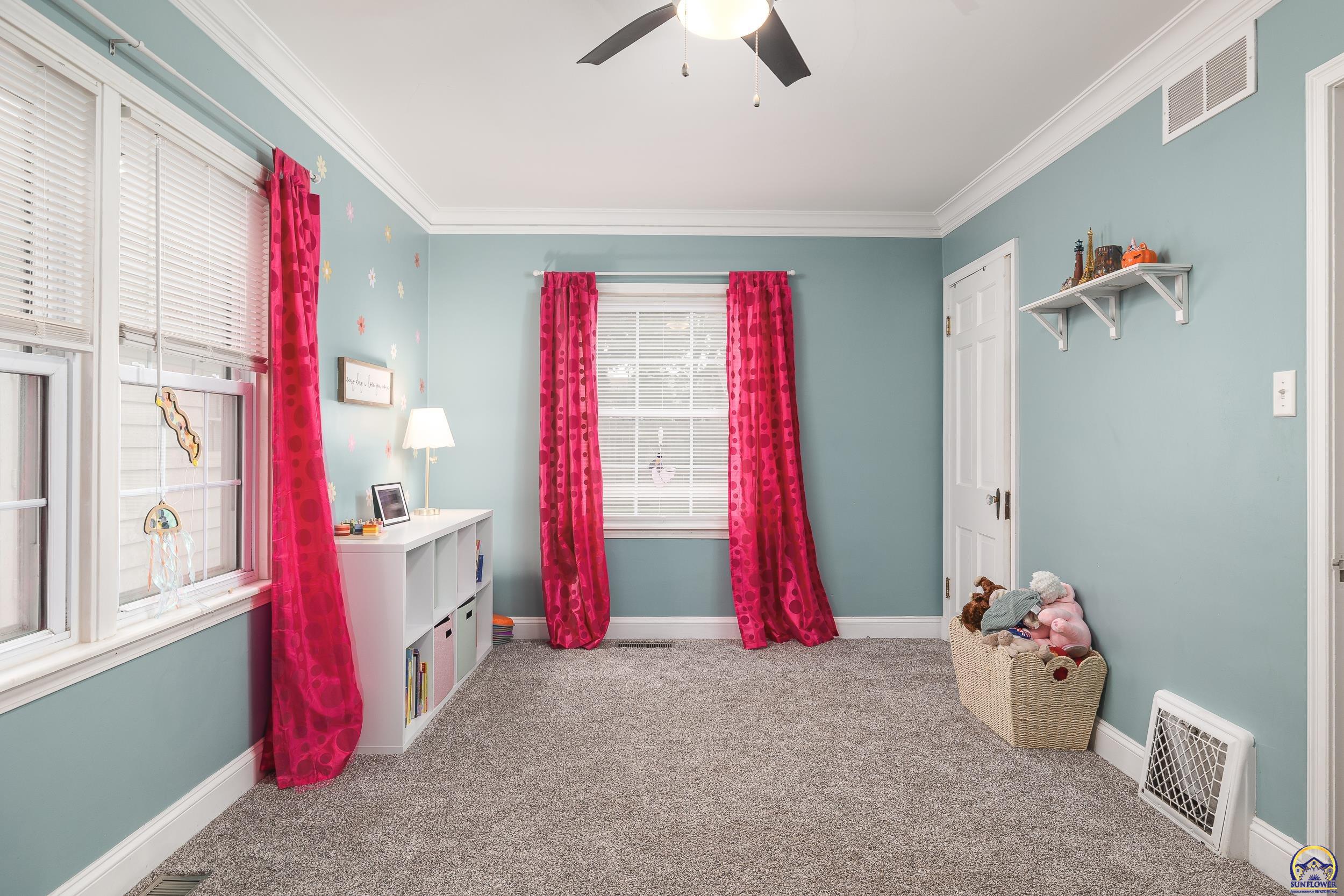 906 6th Street Wamego, KS 66547 - Photo 12 of 20 Main level 2nd Bedroom