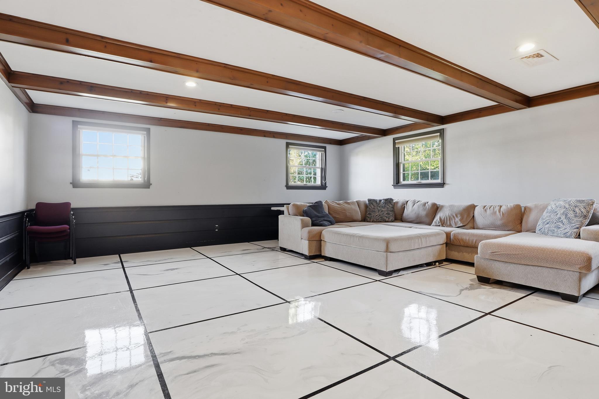 1000 Smallbrook Lane York, PA 17403 - Photo 46 of 84