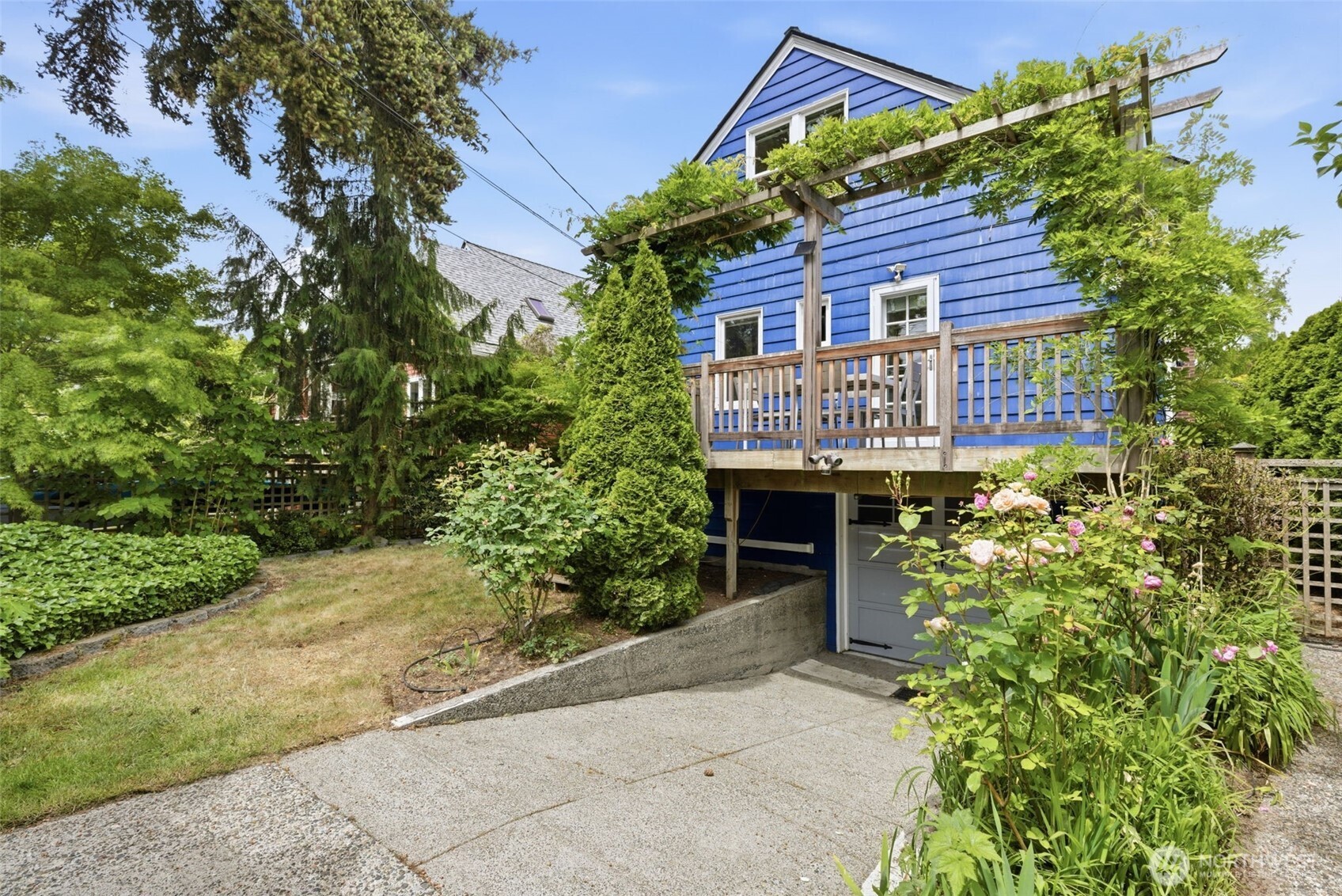 7348 Keen Way North Seattle, WA 98103 - Photo 31 of 34