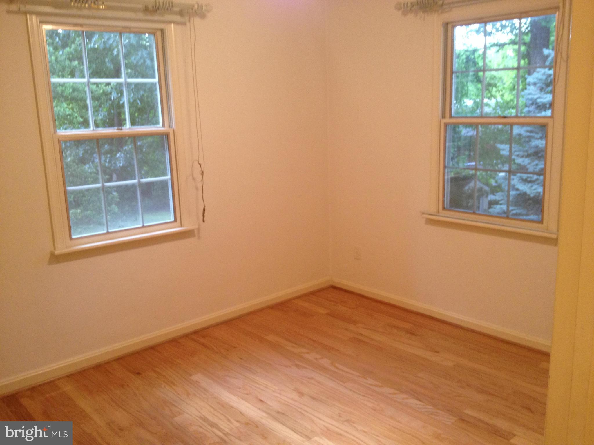 2913 Collins Avenue Silver Spring, MD 20902 - Photo 15 of 30 Bedroom