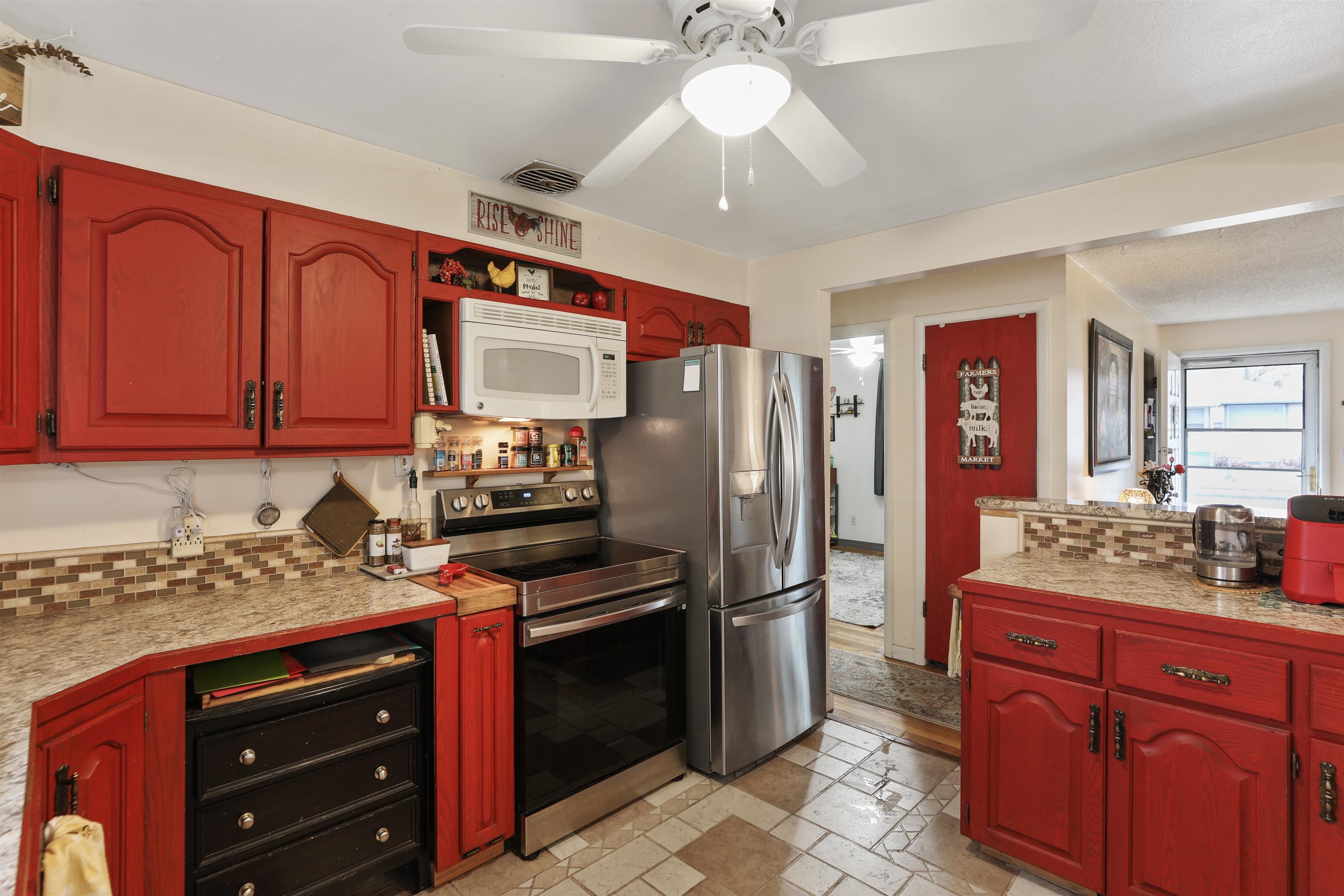 611 East Decatur Avenue Spokane, WA 99208 - Photo 10 of 26 Gallery Image 10